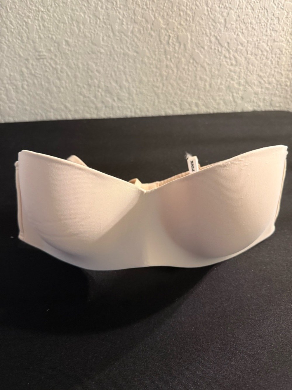 Victoria's Secret PINK Wear Everywhere Strapless Push Up Bra. Size 34C Nude NWOT